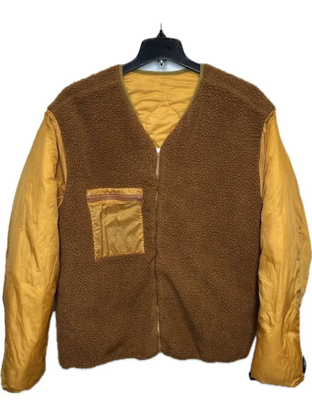 BDG Men’s Military-style Nylon quilted liner jacket Mustard XL